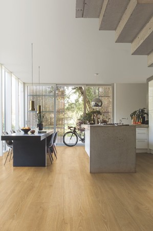 eba42e872be78b282c22a453171da516_f998 Quick-Step Majestic Bosland Eik Natuur MJ3546